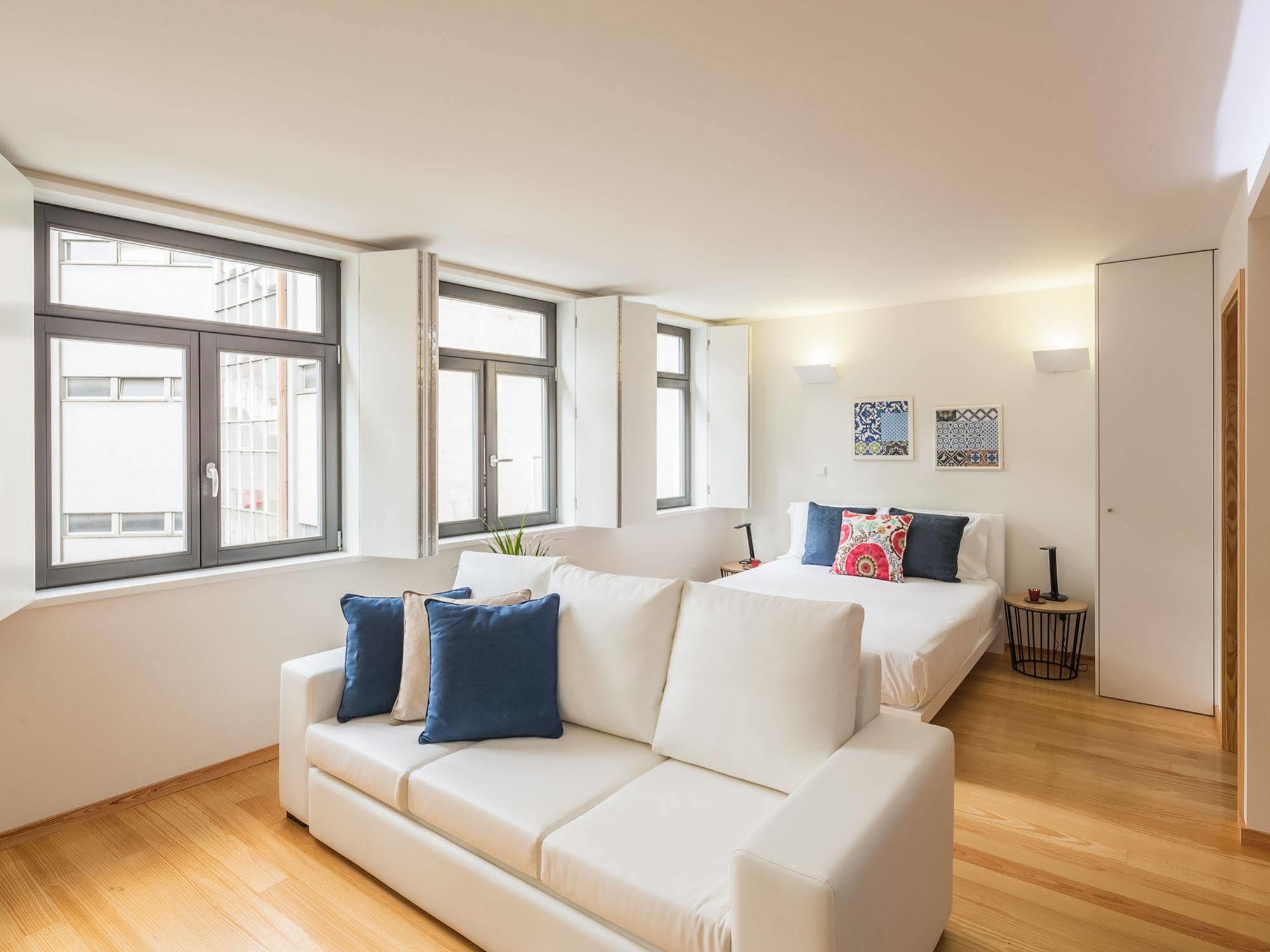 Insitu Trindade By Guestify Appartement Porto Buitenkant foto